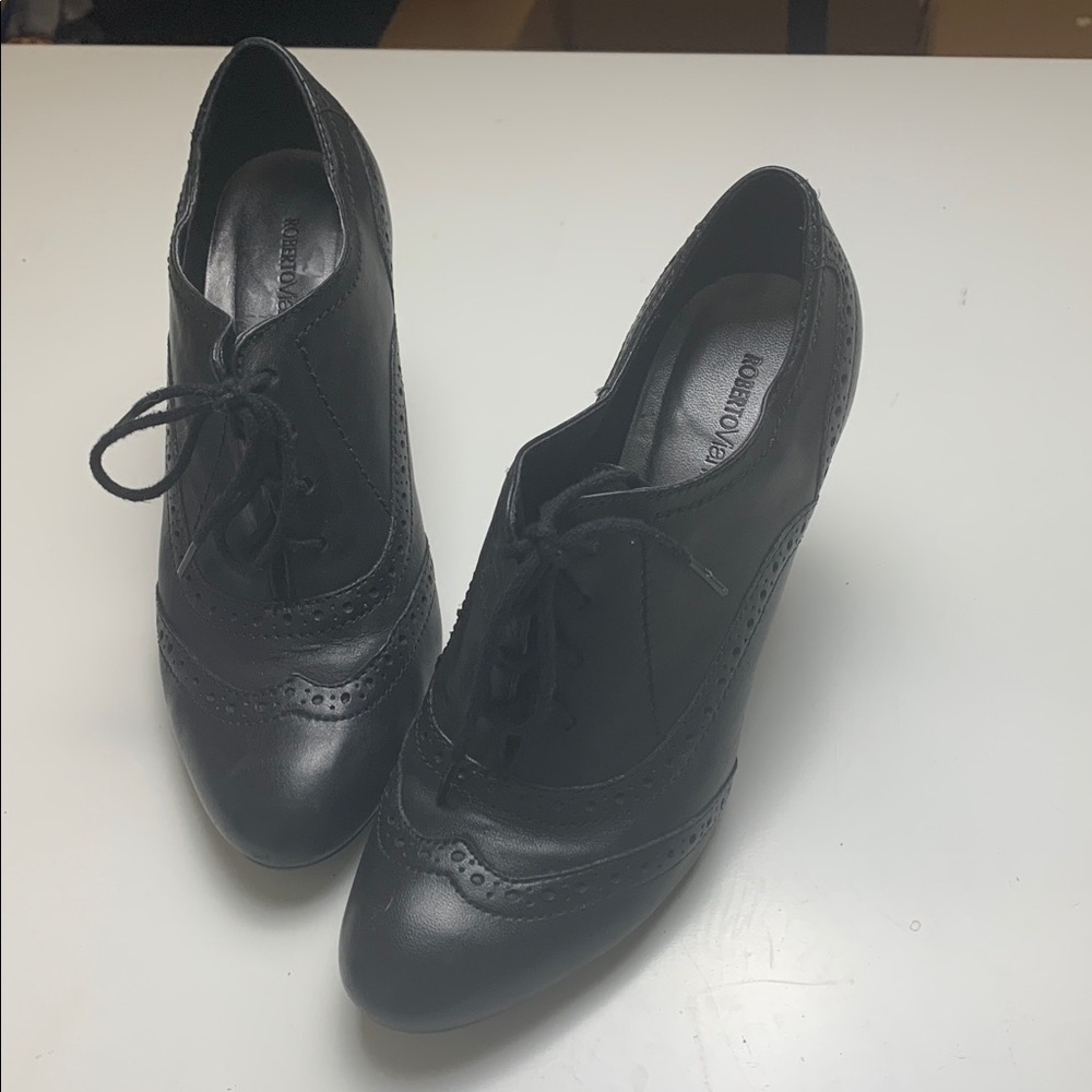 Roberto Vianni Black Leather Lace Up Heeled Shoes, Vintage Look, 3” Heels - Picture 3 of 6